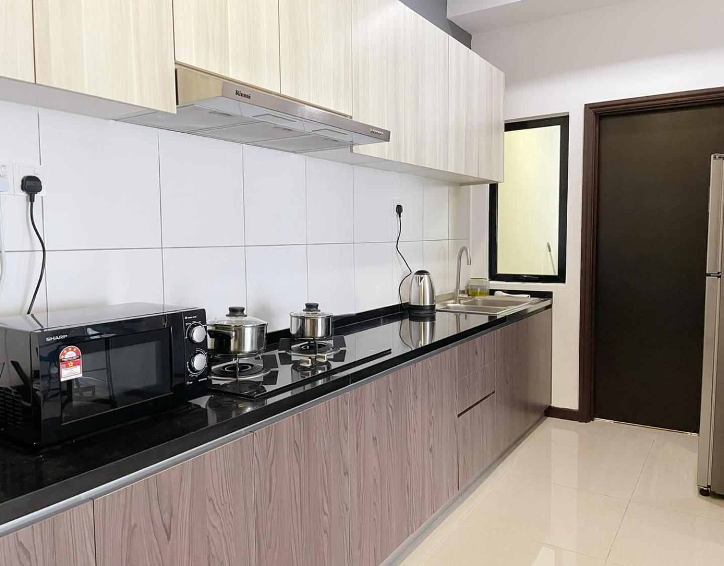 Apartment Molek Regency By Jc *
