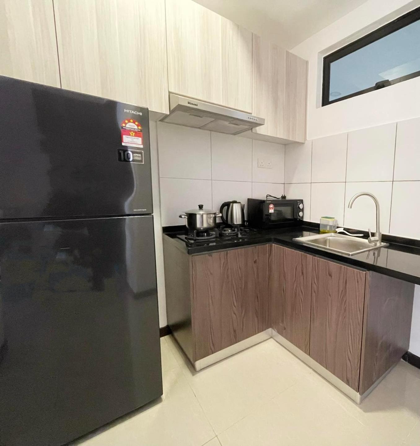 Apartment Molek Regency By Jc *