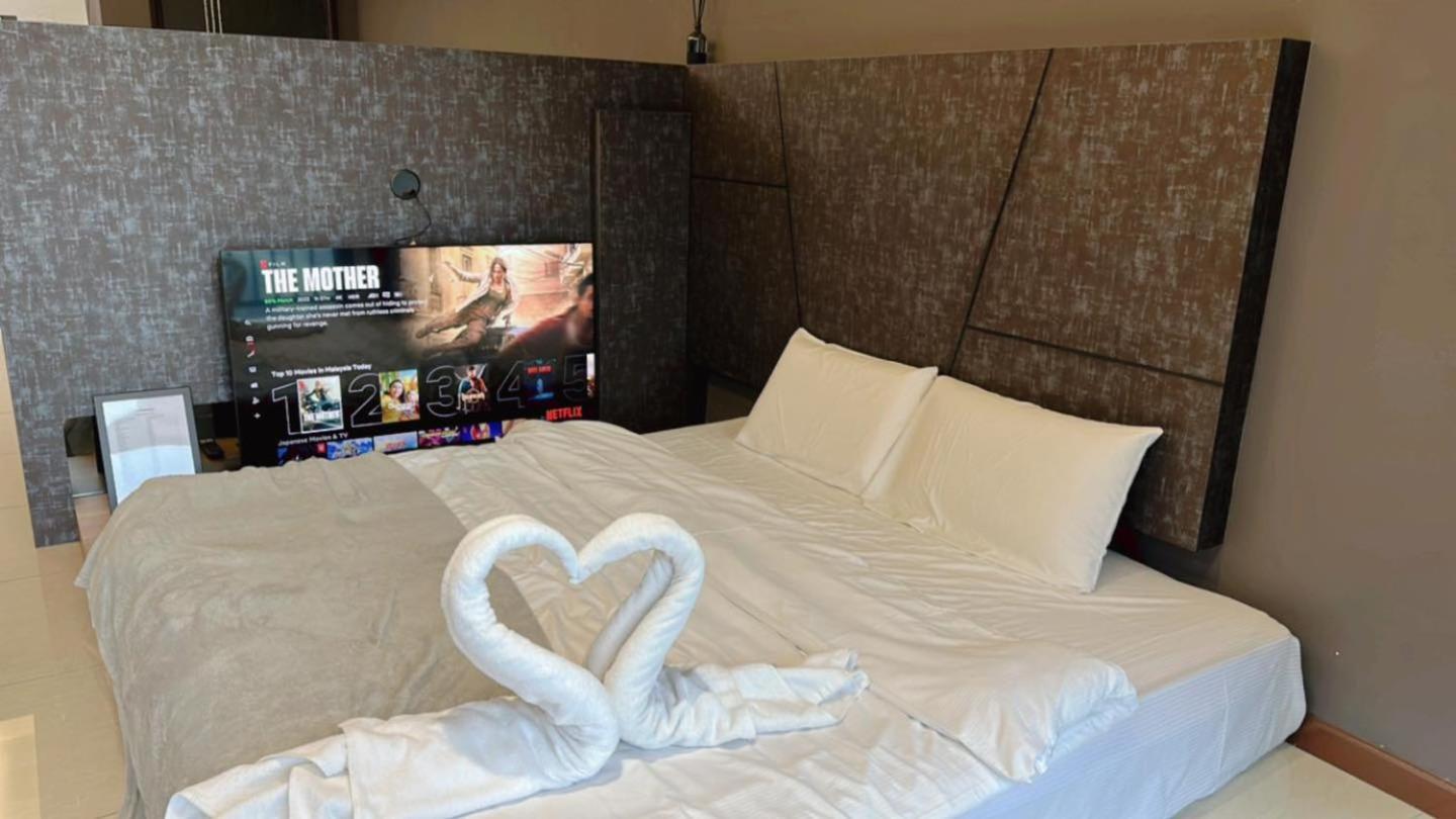 Apartemen Molek Regency By Jc